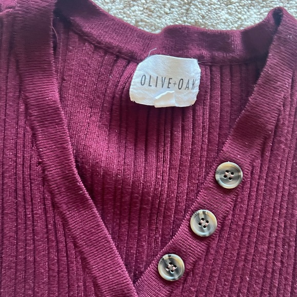 Olive and Oak dress - Picture 2 of 4